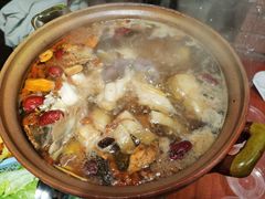 -威邵鸡煲(西华路总店)