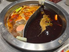 -忘情水鱼头·鲜鱼火锅(滨江中路店)