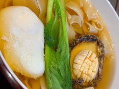 -小红鲸·海鲜餐厅(轸大路店)
