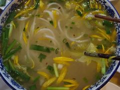 -桥香园云南过桥米线(金马碧鸡店)