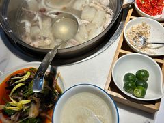 -三个椰子·现砍椰子鸡(金源CBD店)