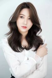 -FRIDAY星期五专业美发沙龙