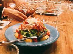 -SISTERS BAR RESTAURANT川意酒馆(嘉善老市H楼店)