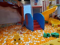 -莫莉哇咔亲子餐厅(乐堤港店)