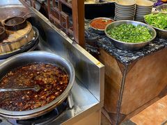 -谢老五跷脚牛肉·非遗传承店