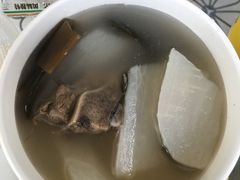 -六和餐饮(东城根店)