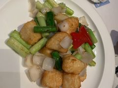 芦笋百合炒鳕鱼粒-东富酒家(龙湖西溪天街店)
