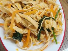 豆腐皮-陇上全荟兰州传统牛肉面(延吉路店)