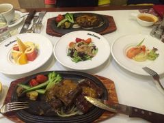 -斗牛士牛排餐厅(嘉里汇店)