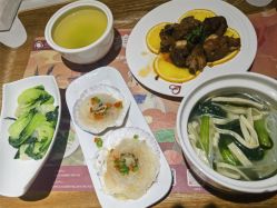 -贝美月子中心(半坡店)
