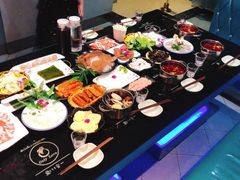 -唯爱KTV聚会餐厅(仙林东城汇店)