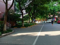 -上海外国语大学(虹口校区)