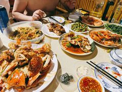 -三亚火车头万人海鲜广场