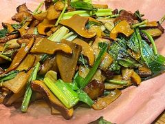 -云海肴·汽锅鸡·云南菜(天津国金汇店)