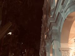 -Raffles Courtyard(莱佛士酒店)
