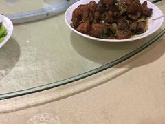 -鲤鱼塘农家山庄