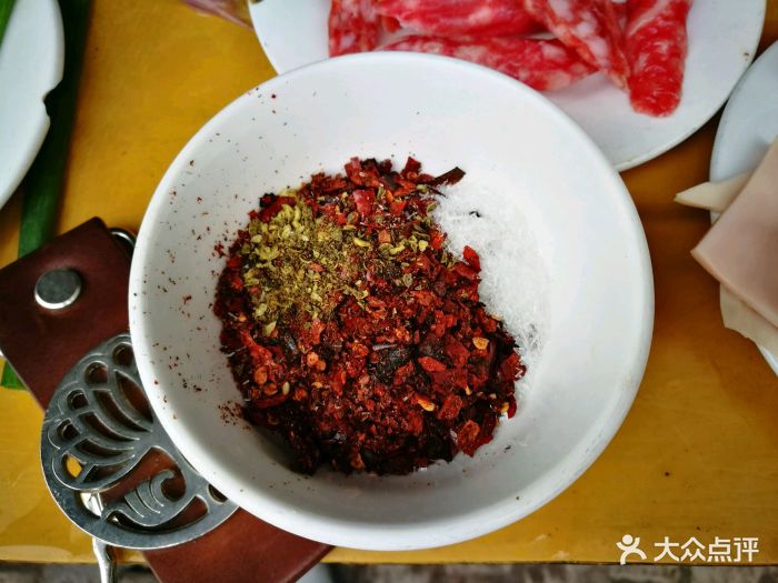 小兵老火锅干油碟图片 - 第1张