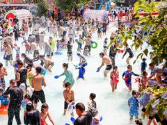 -欢乐水魔方水世界