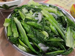炒油麦菜-满記土窑烧鷄波浪山莊