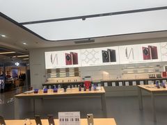 -华为授权体验店(中山公园来福士)