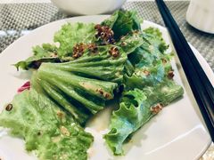 养生蔬菜沙拉-新加坡瑞珍•海河观景餐厅