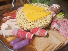 -恩你小木屋·韩式料理(假日广场店)