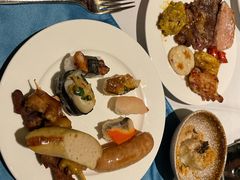 -广州万富希尔顿酒店·感趣自助餐厅·金秋蟹宴生蚝海鲜刺身烧烤