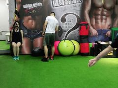 -征成健身连锁私教工作室(九公里店)