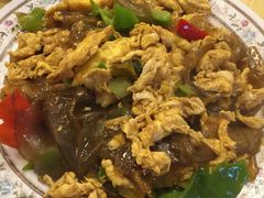 鸭蛋粉皮-台儿庄一绝运河鱼馆枣庄辣子鸡(古城西门店)