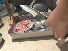 -蚂蚁洞·烤肉大营地(上海静安大悦城店)