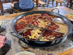 -正南齊北重庆老火锅(光华村直营店)