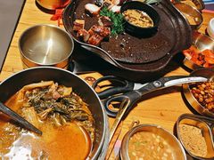 -韩都烤肉·烤鳗鱼(中街小北总店)