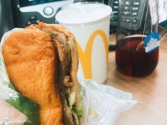 -麦当劳(宝山大厦店)