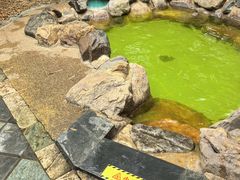 -森波拉火山温泉