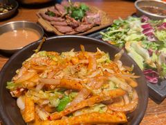 -鑫釜山海鲜烧烤(鑫丰国际店)