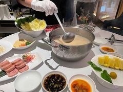 -红雀围·海鲜火锅(陆家嘴中心店)