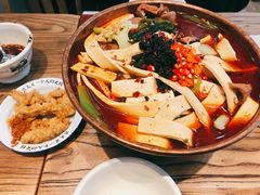 -成都你六姐·牛肉冒菜(上海环宇荟店)
