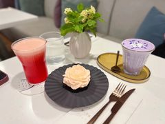 -潮一不贰·法式甜品·生日蛋糕·西式简餐(外滩店)