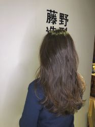 点击看大图 长发 -藤野造型·专业烫染店