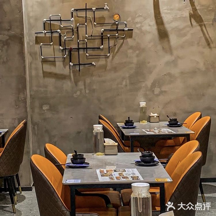 关于我在苏州吃到了超级正宗的牛腩煲🥘