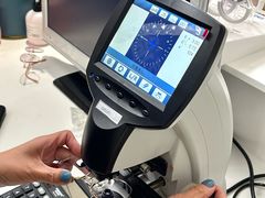 -EYEcare眼镜店(南京东路店)