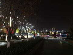 -翠山·映月湖景餐厅(映月湖公园店)