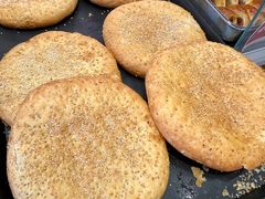 -昆明冠生园·鲜花饼·面包蛋糕(老街店)