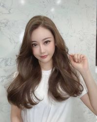 -Hello Lady发型设计