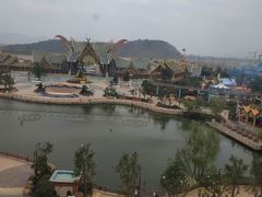 -七彩云南欢乐世界