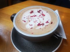 玫瑰红茶拿鐵-W CAFE(甜爱路店)