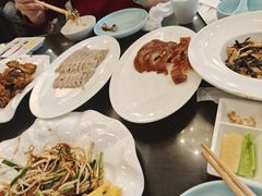 -鸿运楼烤鸭店(天桥店)