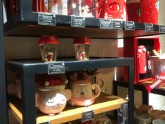 零售区-星巴克(哈尔滨新一百店)
