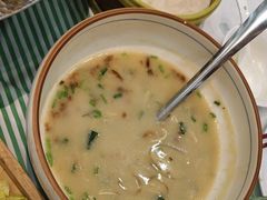 -鹊华居·地道鲁菜·海鲜·融合味(大明湖店)