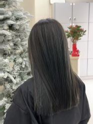 -十六番发型师事务所